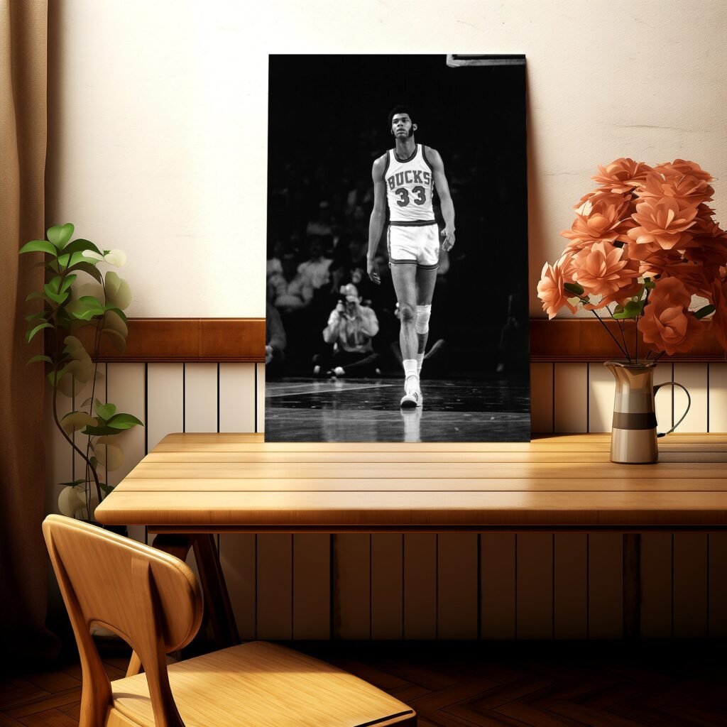 Kareem Abdul-Jabbar poster, NBA Milwaukee Bucks Canvas wall art, Basketball print, Iconic sports poster - Image 4